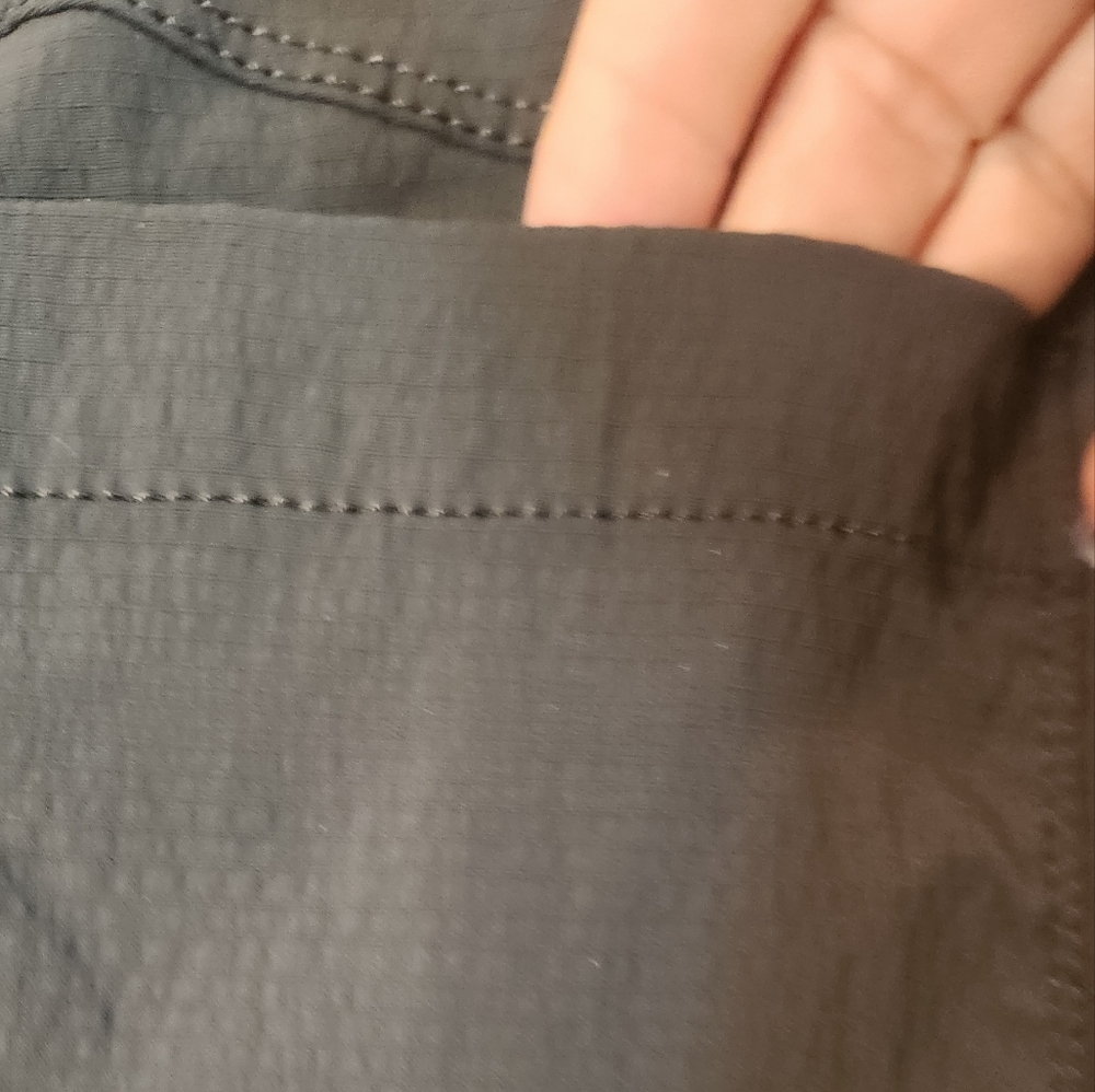Athleta Trekkie Crop Pant in Flagstone Gray, Size 2 - Picture 8 of 12